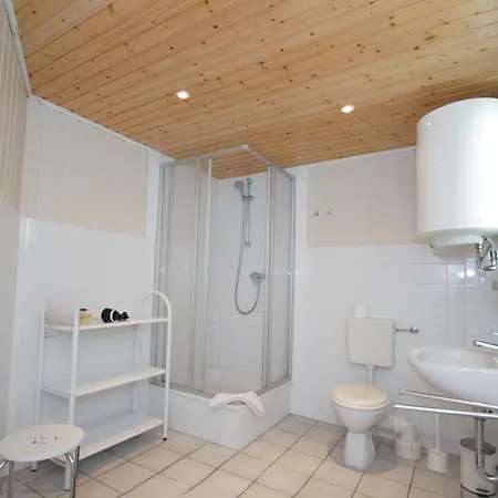 بيت ضيافة Vineta Ruegen *