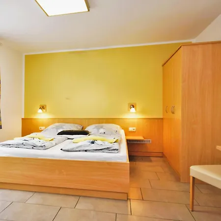 Vineta Ruegen بيت ضيافة *