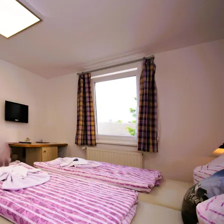 Vineta Ruegen Guest house *